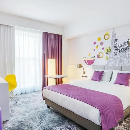Ibis Styles 3*