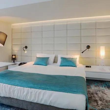Ibis Styles ホテル