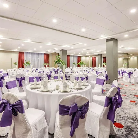ホテル Ibis Styles Nowy Sącz