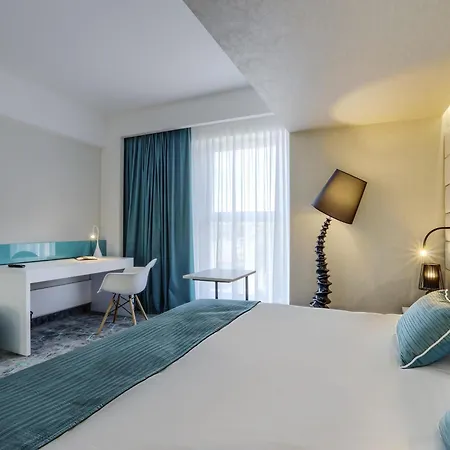 Ibis Styles 3*