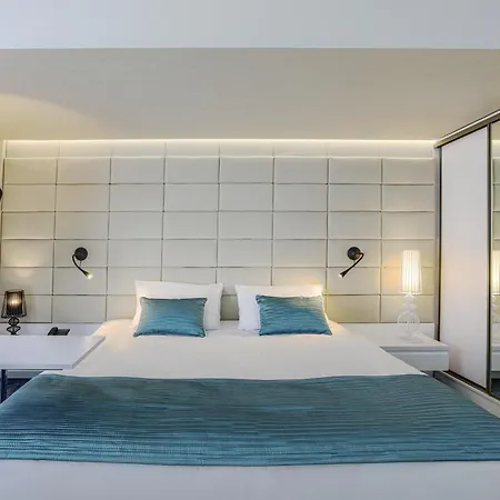 Ibis Styles Отель
