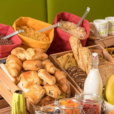 Ibis Styles Отель Новы Сонч